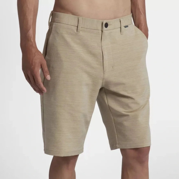Hurley Dri-Fit Flat Front Short in Khaki - NWOT - Size 38 - Picture 1 of 11